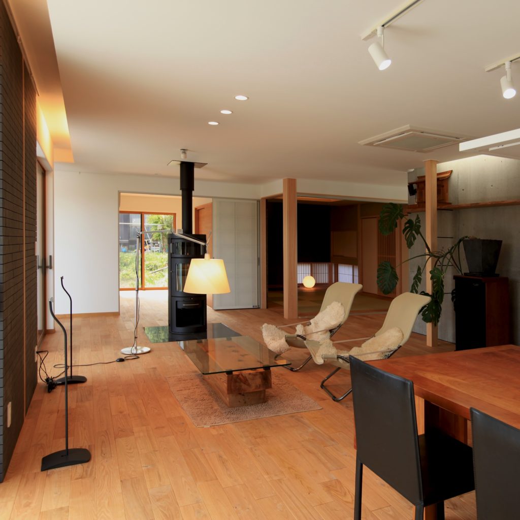 上村町の家 内観