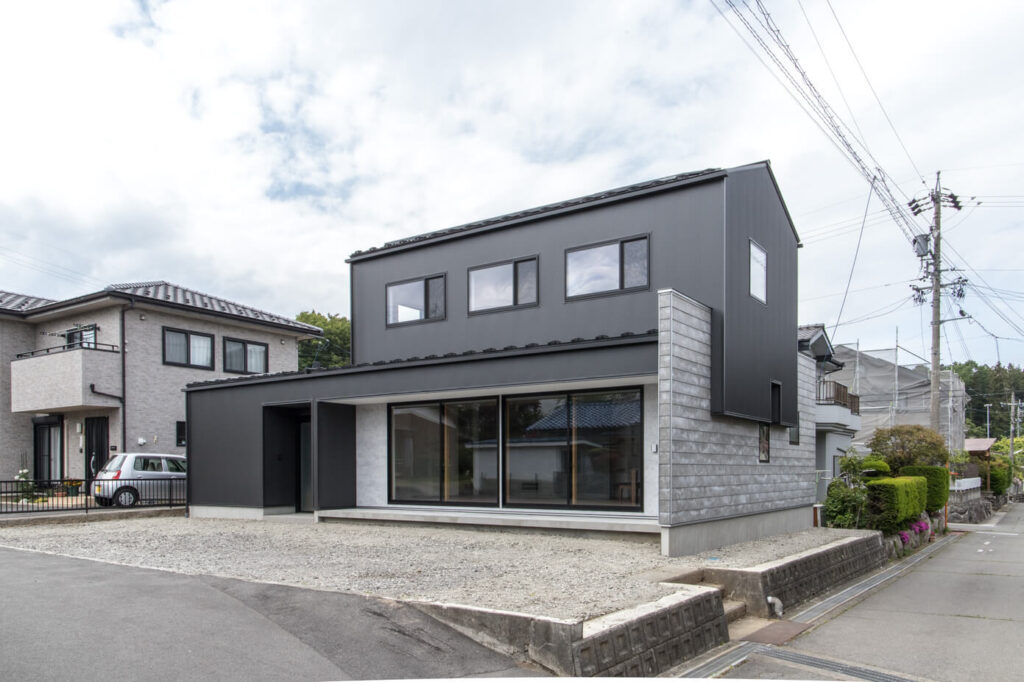 御園の家 外観01