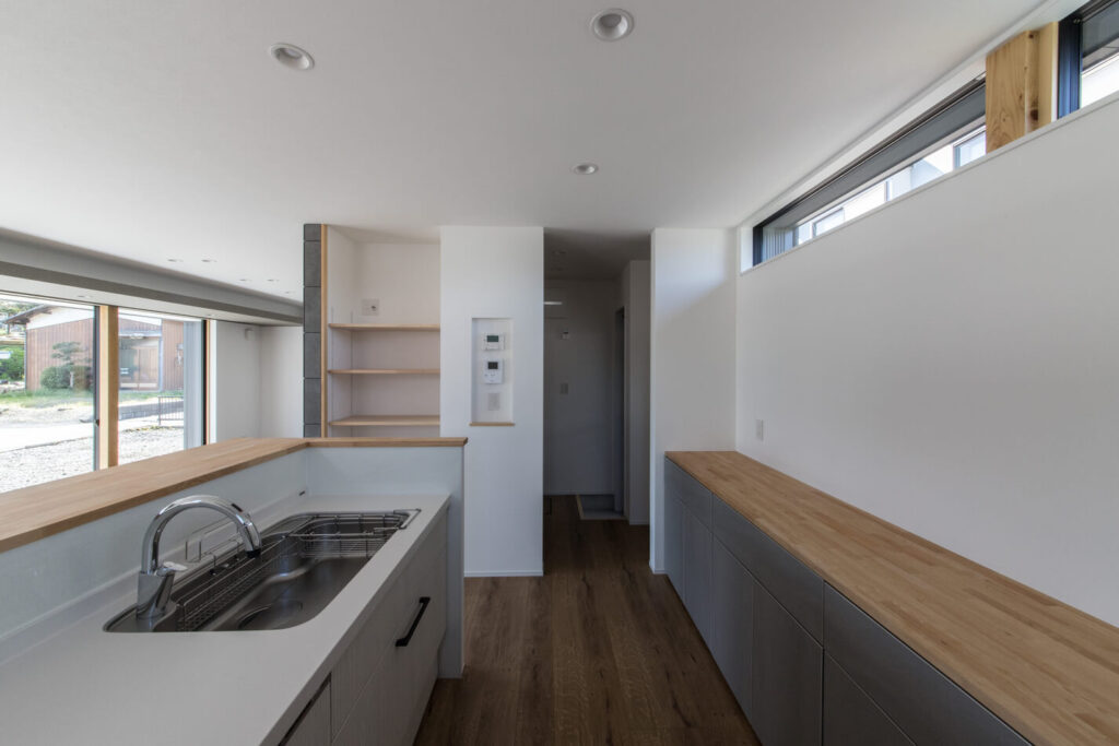 御園の家 内観07