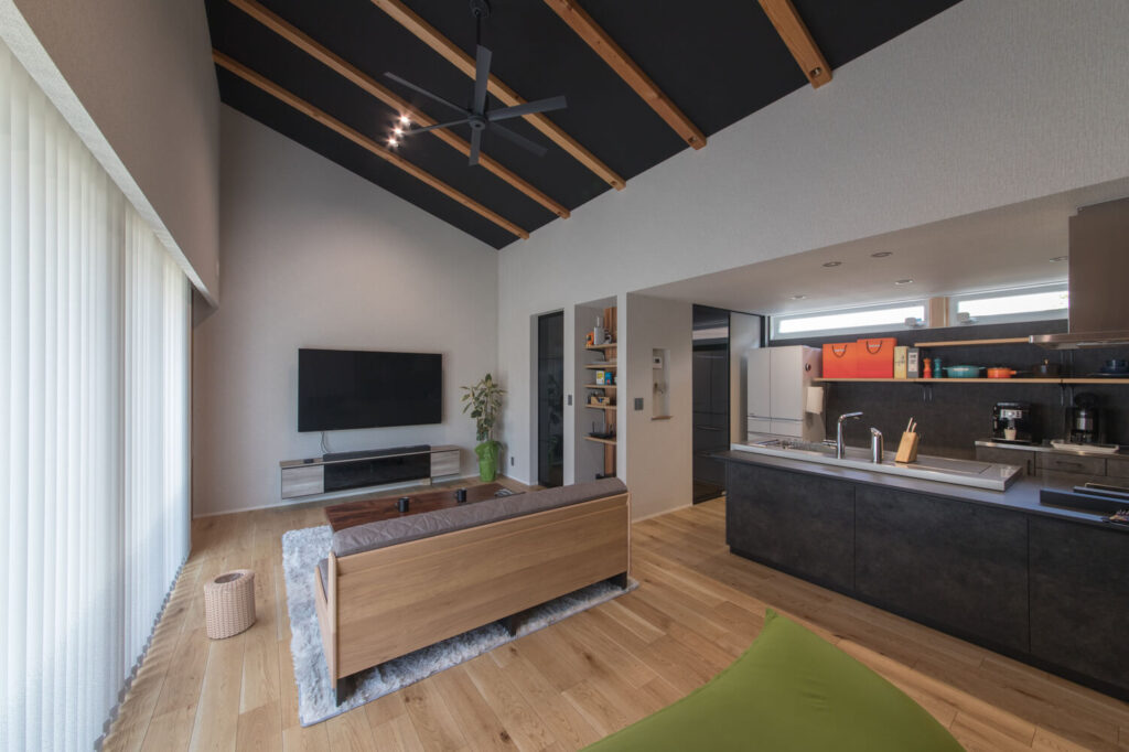 辰野の家 内観02