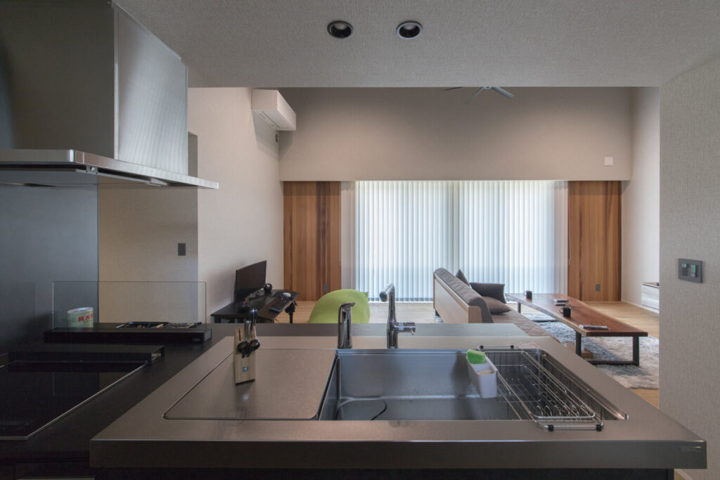 辰野の家 内観04