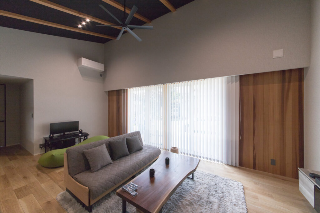 辰野の家 内観05