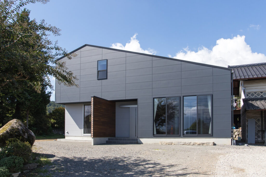 松川の家　外観02