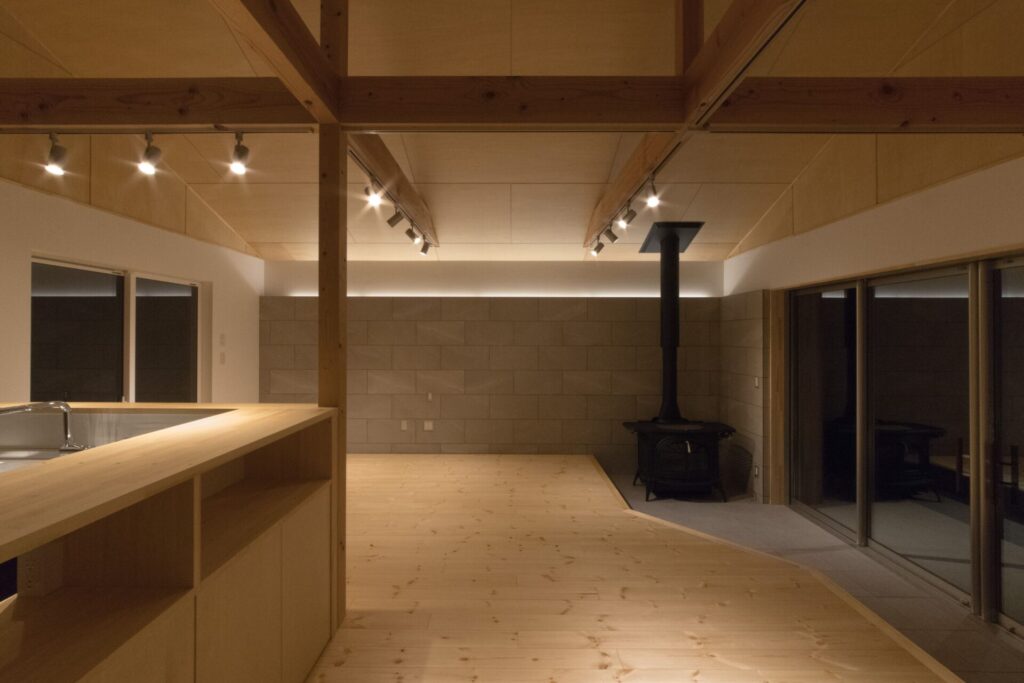 美篶の家　内観04