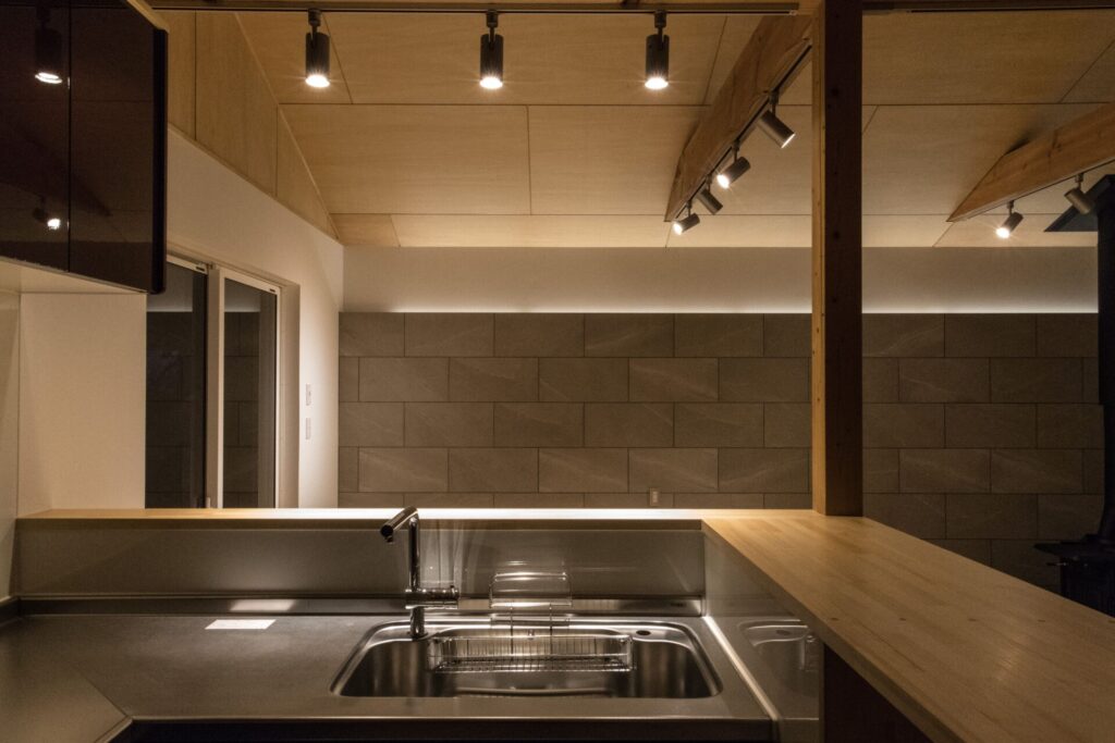 美篶の家　内観05